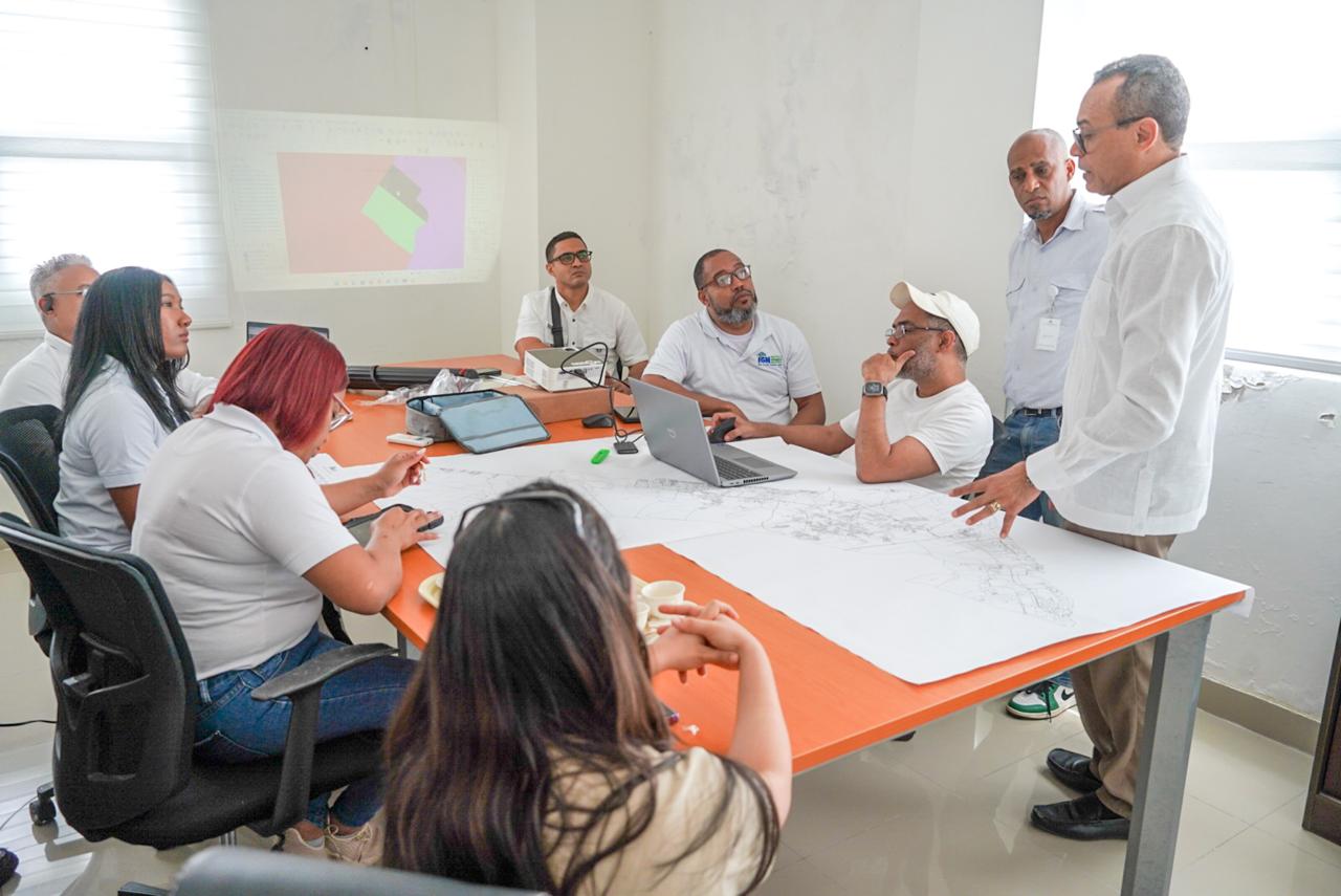 IGN-JJMH participa en jornada técnica para la delimitación urbana y rural en Verón–Punta Cana
