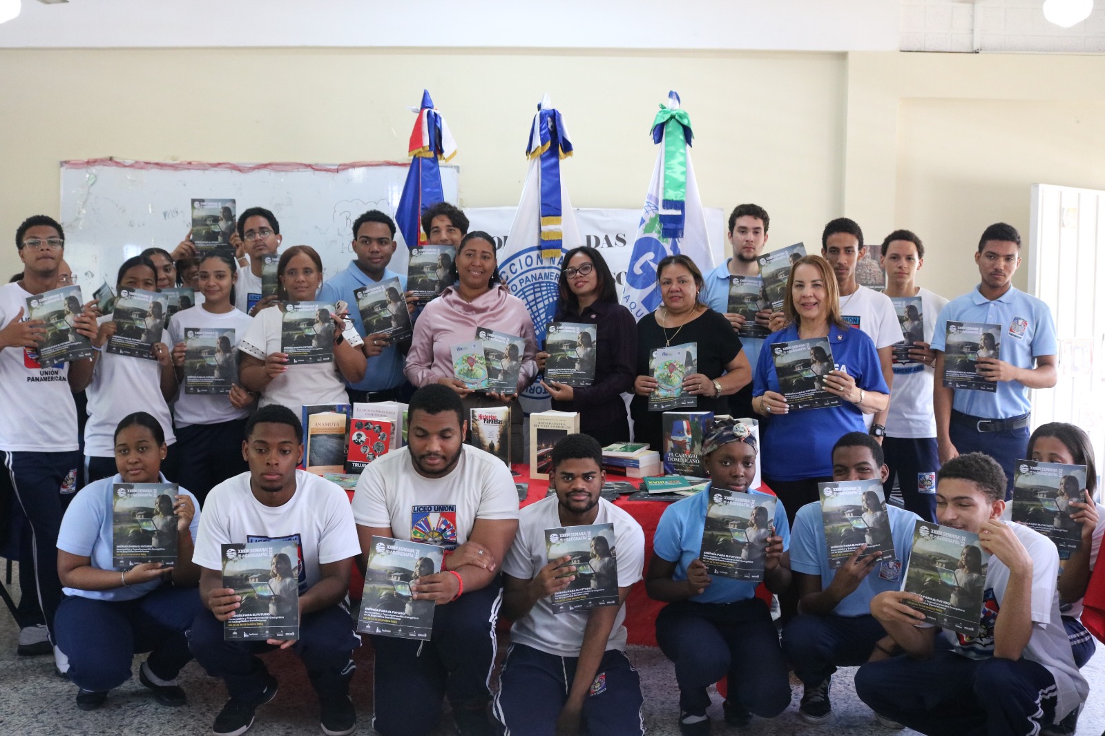 La Sección Nacional Dominicana del IPGH y el Plan LEA entregan materiales educativos por la XIV Semana de la Geografía 2026